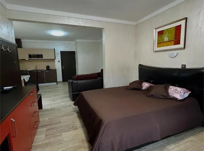 Hotel Family Paradise Saints Constantine and Helena