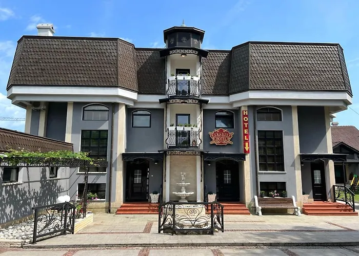 Hotel Family Paradise Saints Constantine and Helena